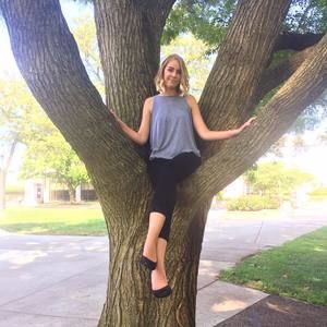 Meet your Posher, Rachel